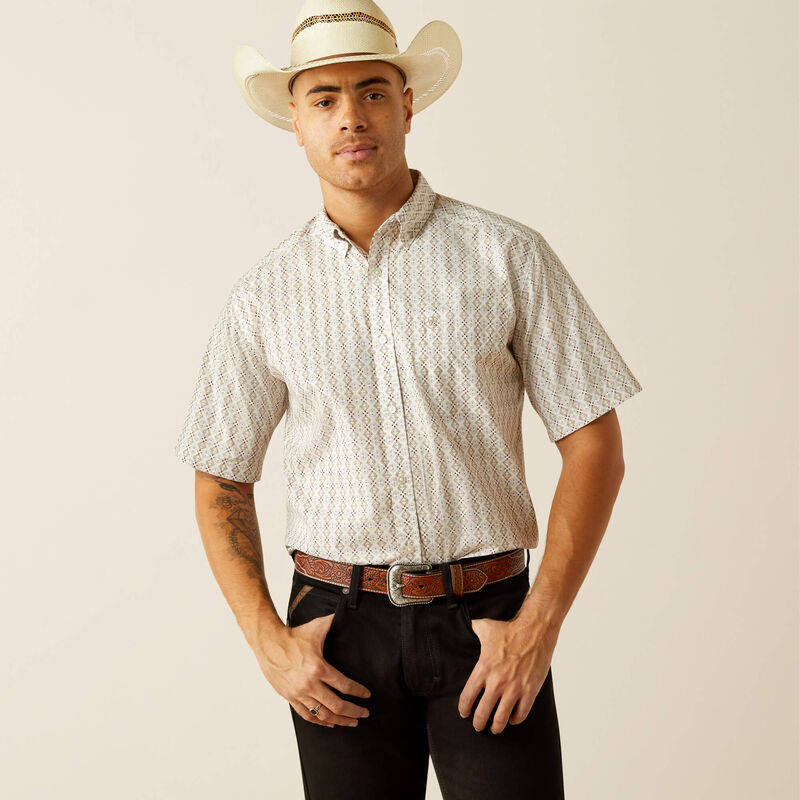 Ariat Men's Carlo Classic Fit Short Sleeve Shirt 10059009