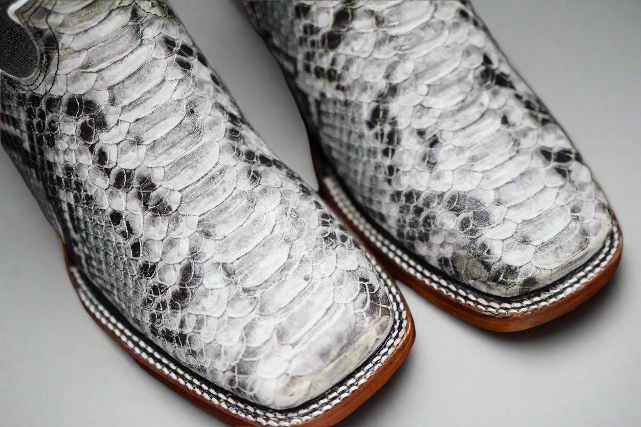 Colunga Ranch Pro Rodeo Boots – Natural Python Print Cowboy Boots