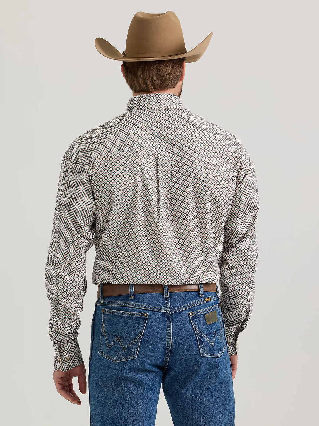 Wrangler George Strait Long Sleeve Button Down One Pocket Shirt in Tan Diamonds -112352714