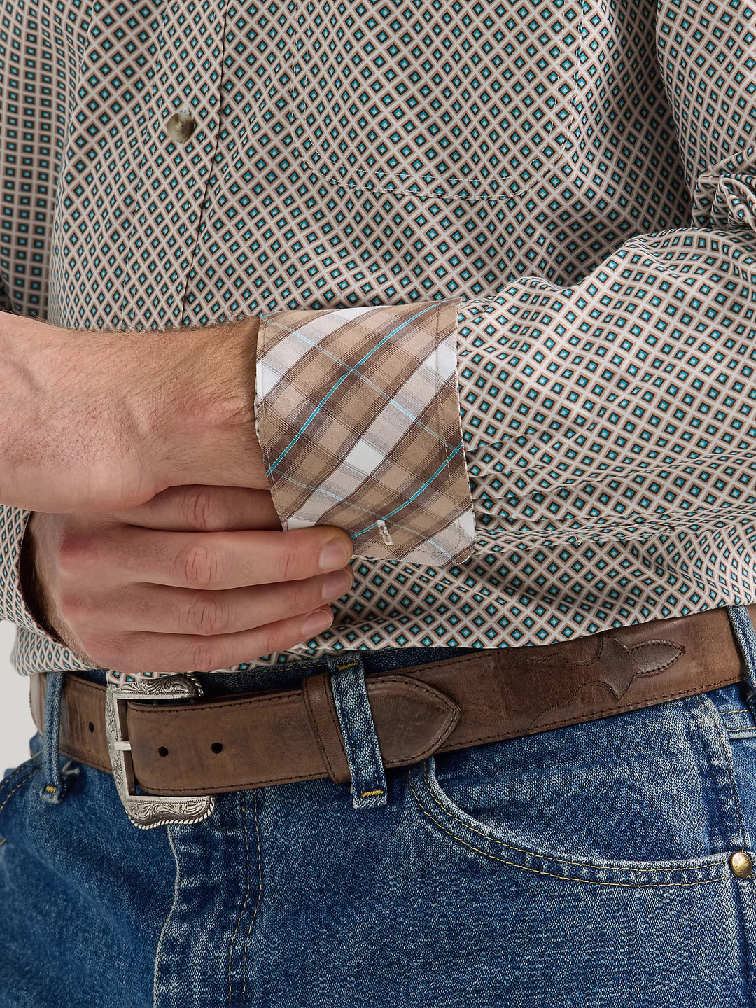 Wrangler George Strait Long Sleeve Button Down One Pocket Shirt in Tan Diamonds -112352714