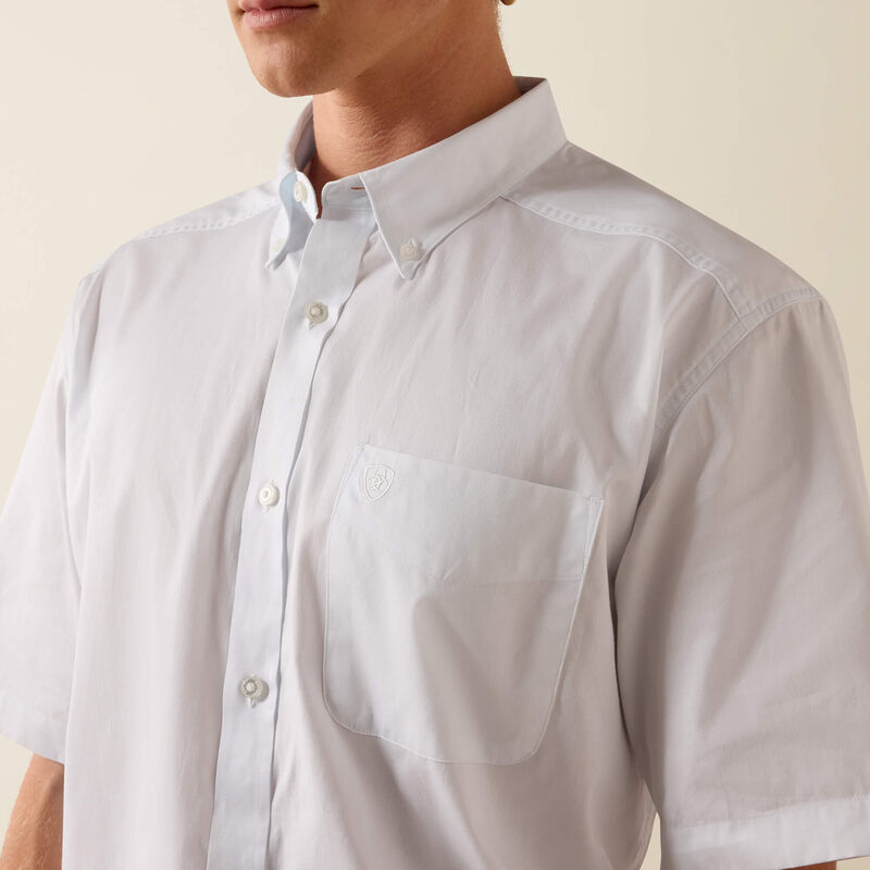 Ariat Men's White Lightweight Twill Classic Fit Shirt 10073615