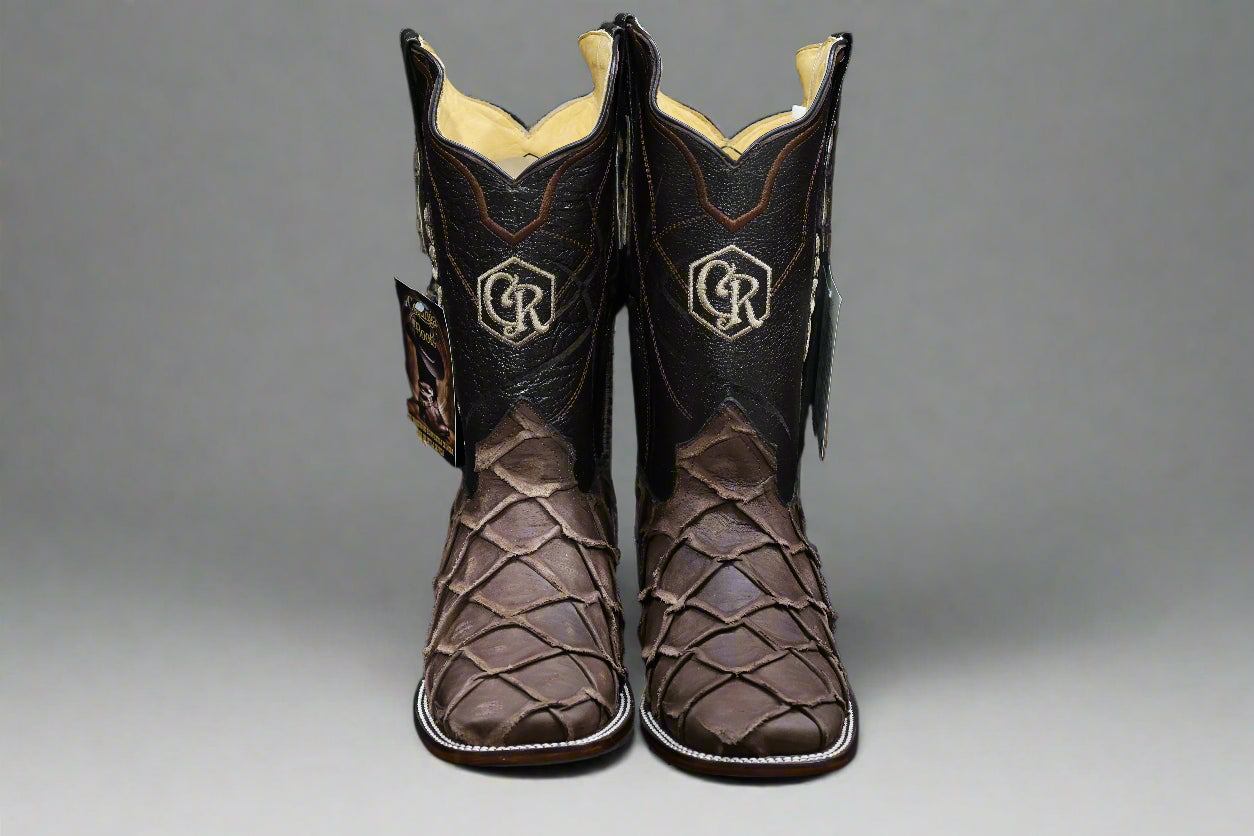 Colunga Ranch Pro Rodeo Boots – Brown Fish Print Cowboy Boots