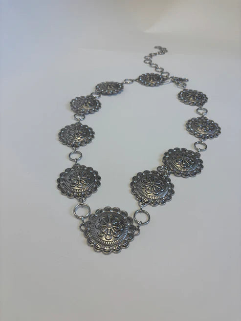 Cowboy City Women's Floral Medallion Chain Belt 16015 Silver