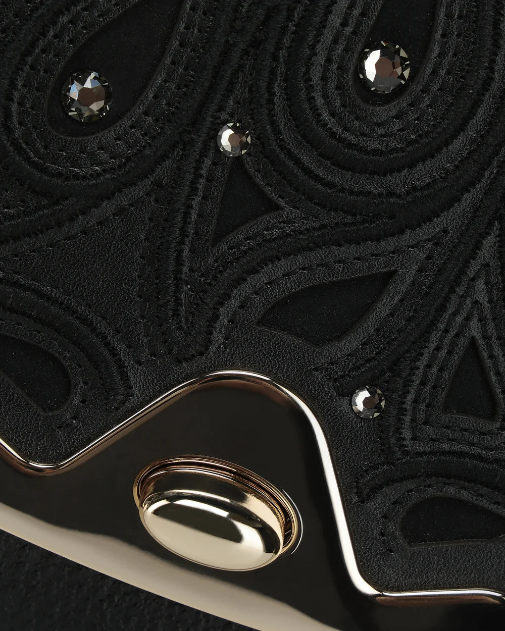 DU822 Cuadra Women’s Black Bovine Leather Shoulder Bag Clutch Style With Crystals