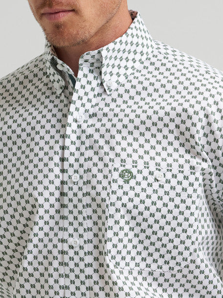 Wrangler Men's George Strait Green Print Performance Long Sleeve Button-Down Shirt 112385367
