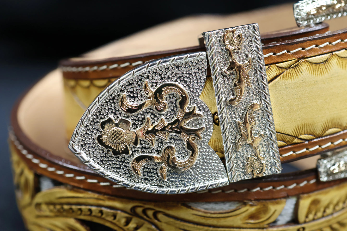 Men’s Western Belt – Hand-Tooled Leather with Calf Hair Inlay & Floral Buckle (Sizes 32–46)