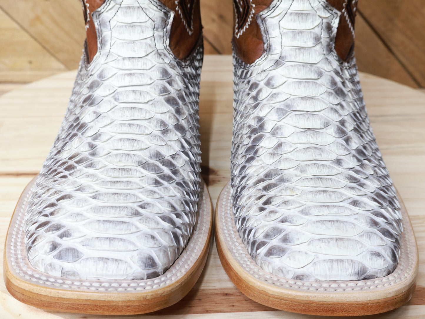 Pioneer -Natural - Square Toe Boot  26182110