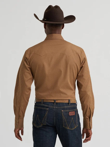 Wrangler Men's Retro Modern Fit Long Sleeve Western Snap Shirt Brown Print 112385599