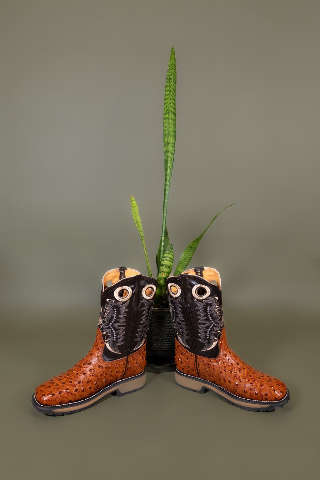 Rouswest Men's Ostrich Print Brandy Work Boots 10984850