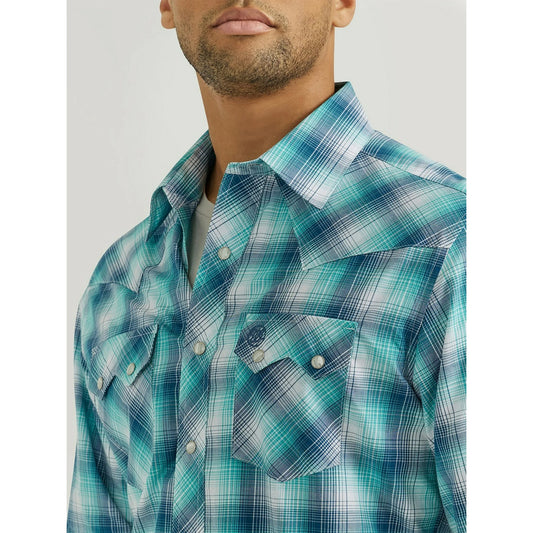 Wrangler Men's Retro Plaid Print Long Sleeve Snap Western Shirt -  112351878